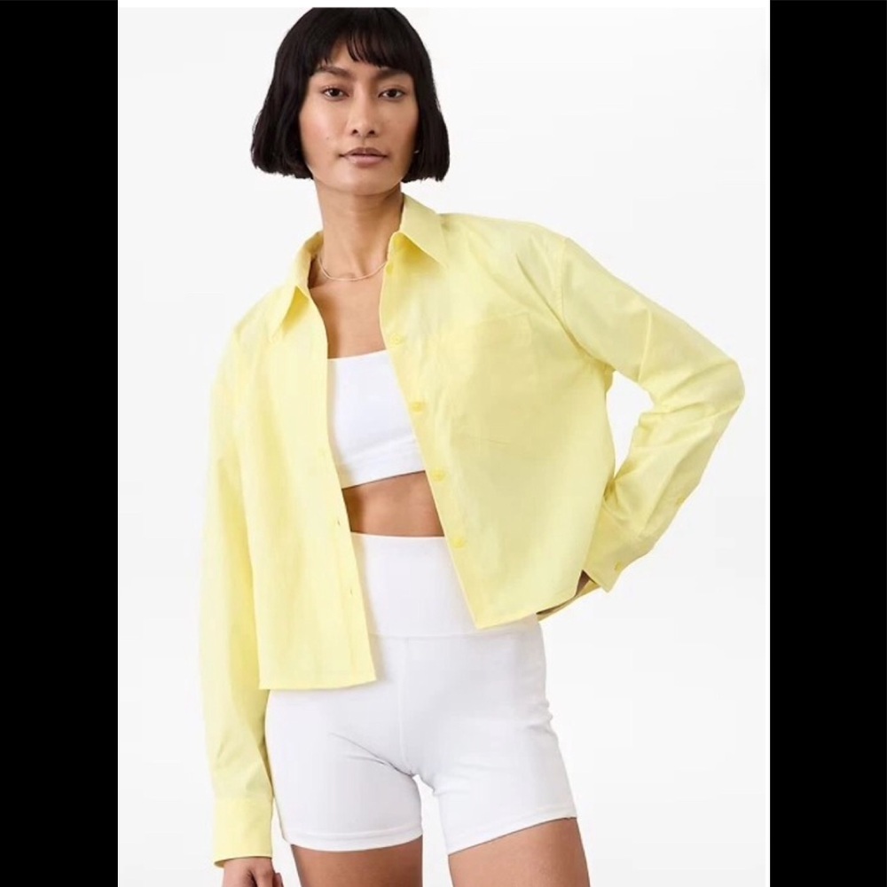 New with tag - Athleta cropped chemise shirt